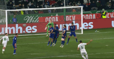 山东泰山官方：廖力生离队，效力77场7球5助